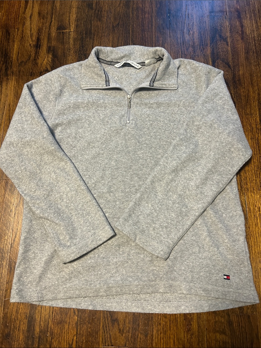 Tommy Hilfiger women’s Heather Gray Half-Zip Pullover Sweater